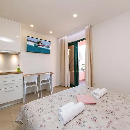 Apartment Roso Makarska Exterior photo