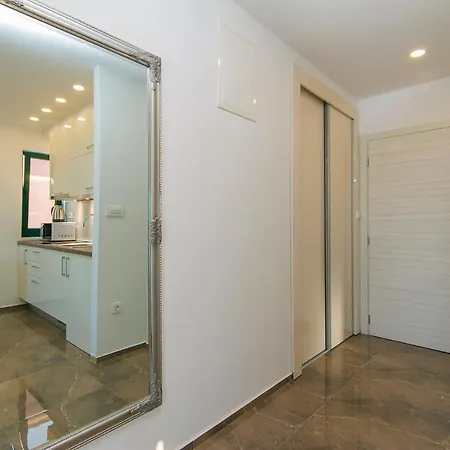 Apartment Roso Makarska Exterior photo