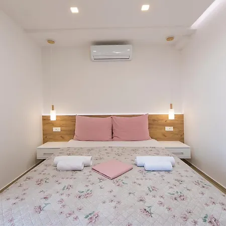 Apartment Roso Makarska Exterior photo