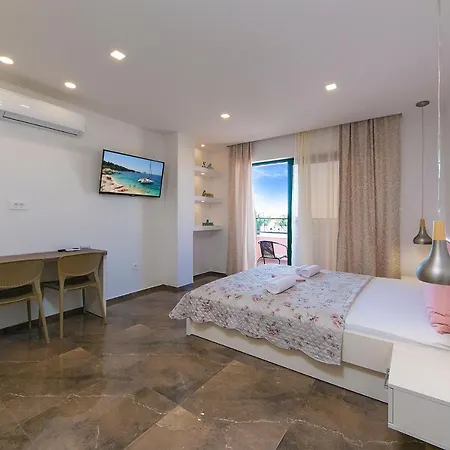 Apartment Roso Makarska Exterior photo