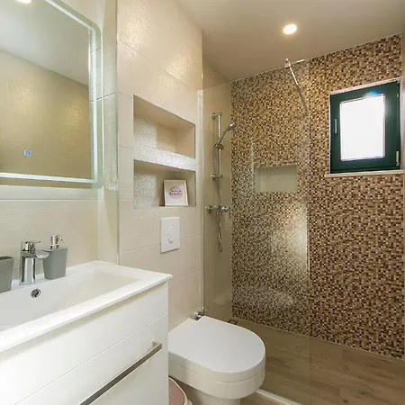 Apartment Roso Makarska Exterior photo