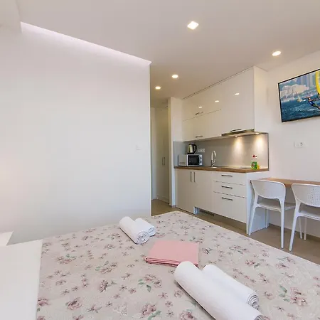 Apartment Roso Makarska Exterior photo