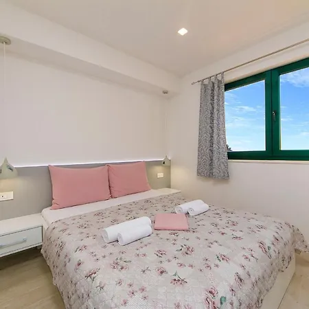 Apartment Roso Makarska Exterior photo