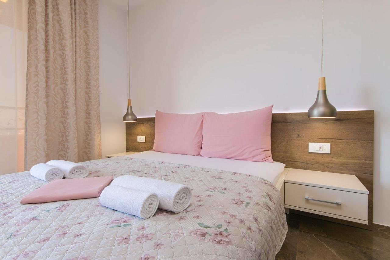 Apartment Roso Makarska