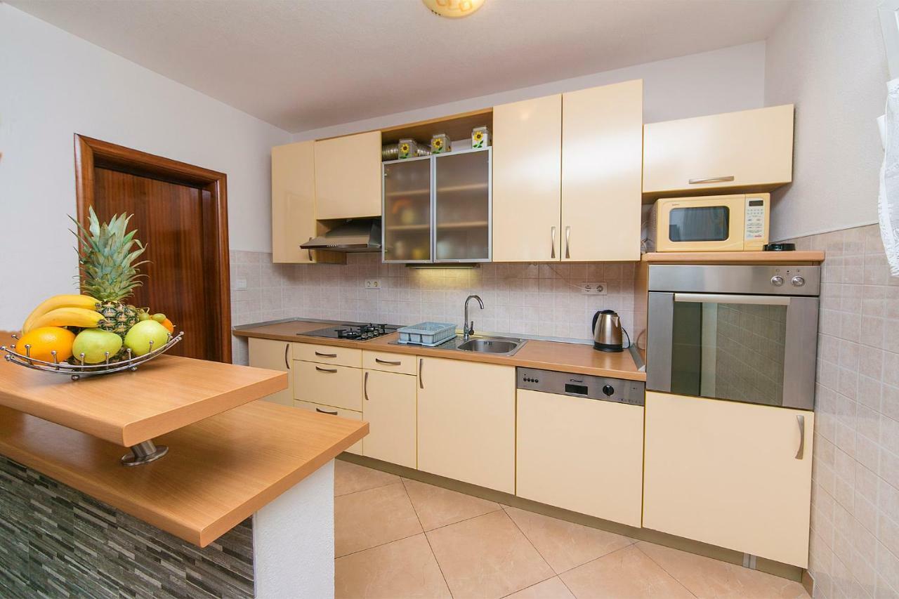 Apartment Roso Makarska