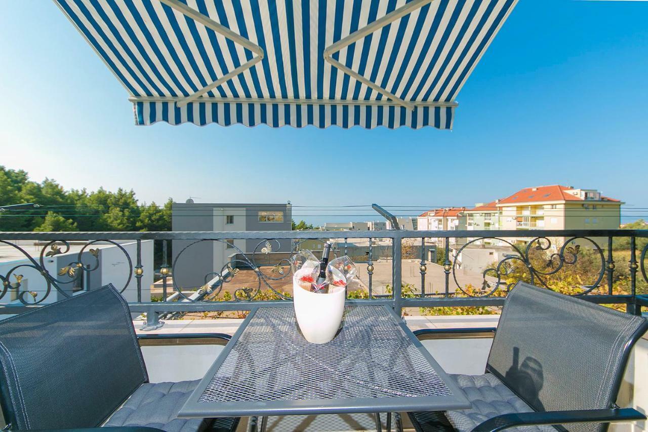 Roso Apartment