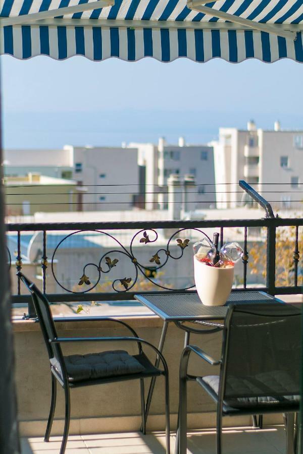 Roso Apartment *