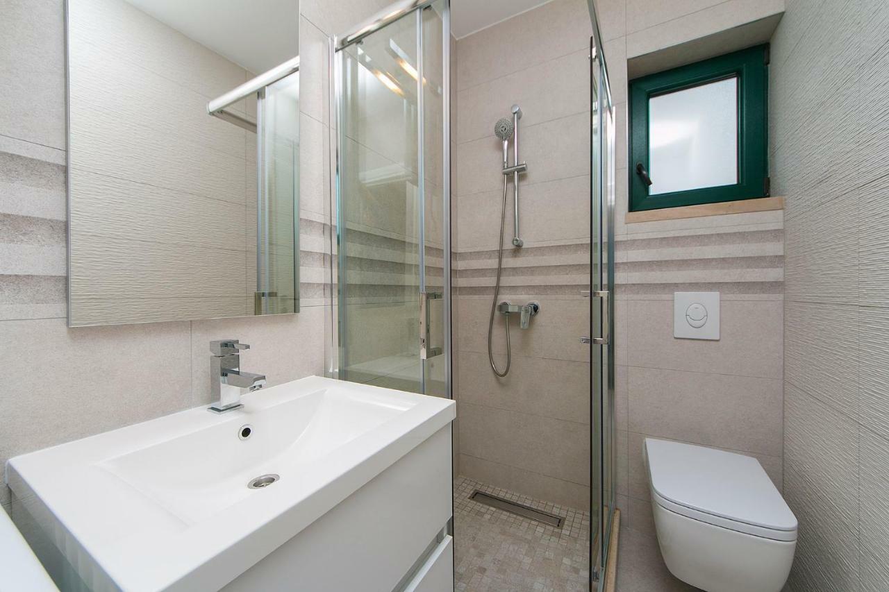 Apartment Roso Makarska